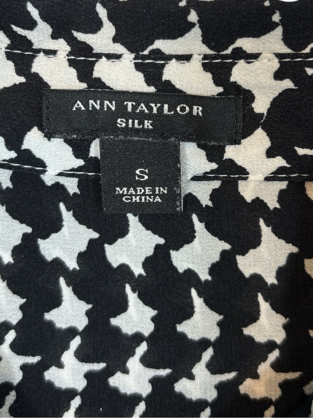 Ann Taylor Black and White Abstract Houndstooth Silk Button-Down Shirt - Picture 5 of 11